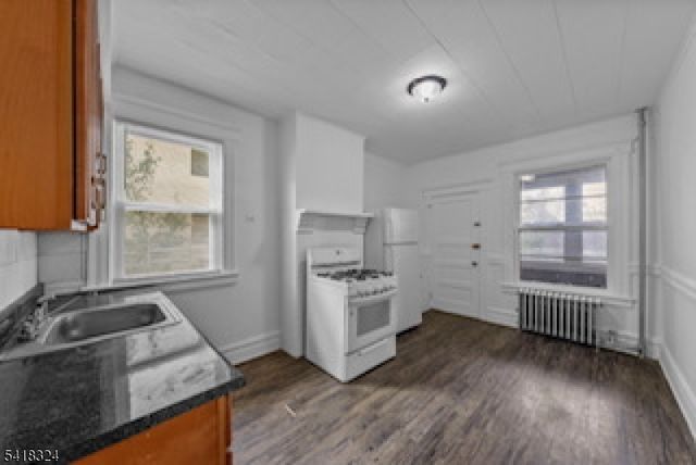 937 Grove St, Irvington Twp., NJ 07111