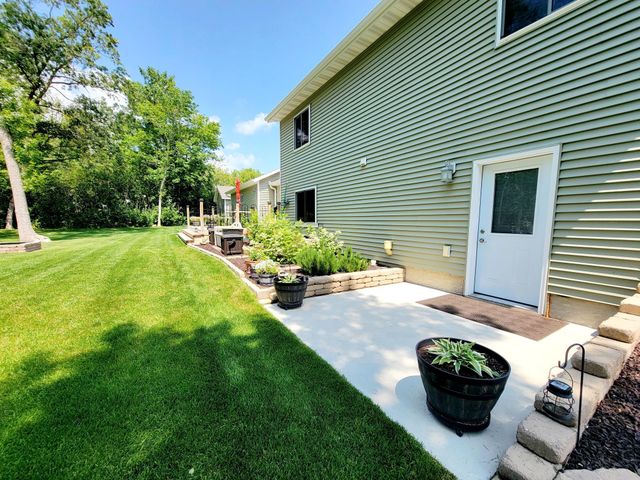 409 Hummingbird Lane, New York Mills, MN 56567