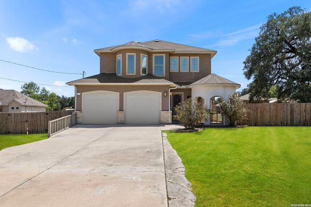 7606 Triple Leaf, China Grove, TX 78263
