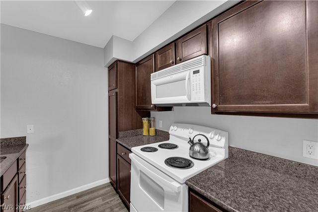 2838 Loveland Drive 1610, Las Vegas, NV 89109