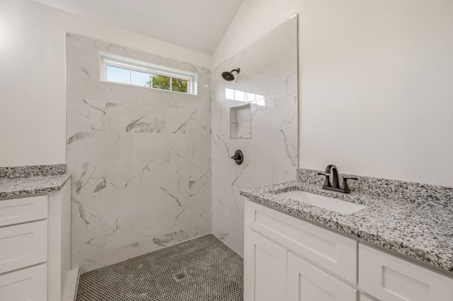 317 Ridgeway, Weatherford, TX 76086
