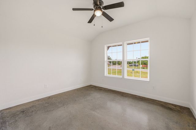 317 Ridgeway, Weatherford, TX 76086