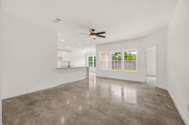317 Ridgeway, Weatherford, TX 76086