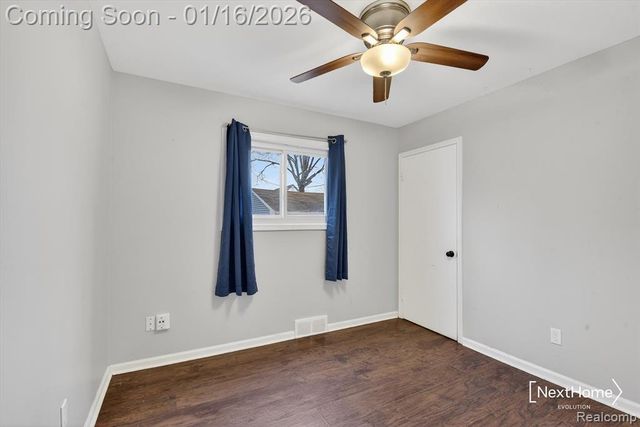 32216 Balmoral Street, Garden City, MI 48135