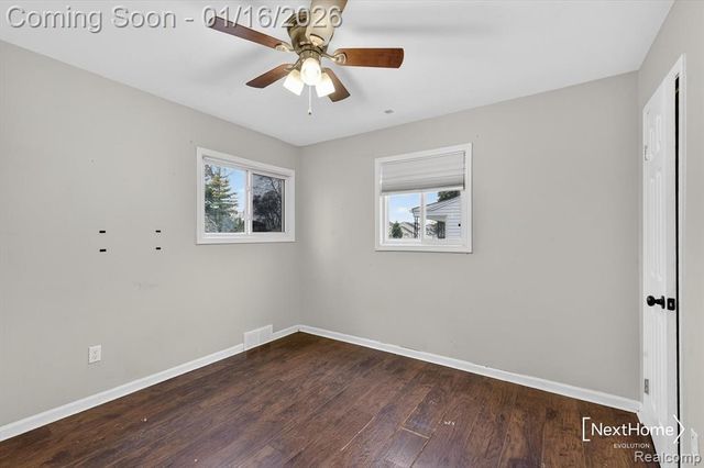 32216 Balmoral Street, Garden City, MI 48135