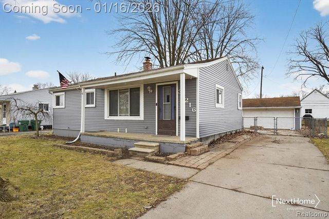 32216 Balmoral Street, Garden City, MI 48135