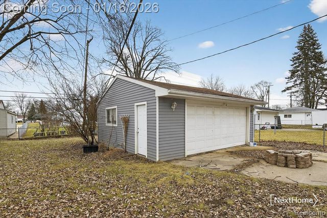 32216 Balmoral Street, Garden City, MI 48135