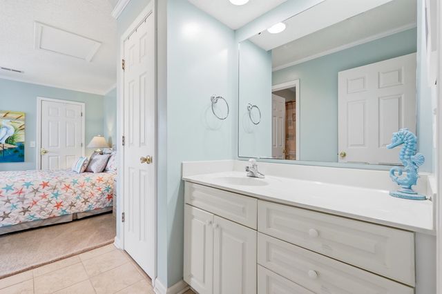 301 Shorehaven Dr., North Myrtle Beach, SC 29582