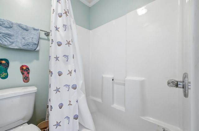 301 Shorehaven Dr., North Myrtle Beach, SC 29582