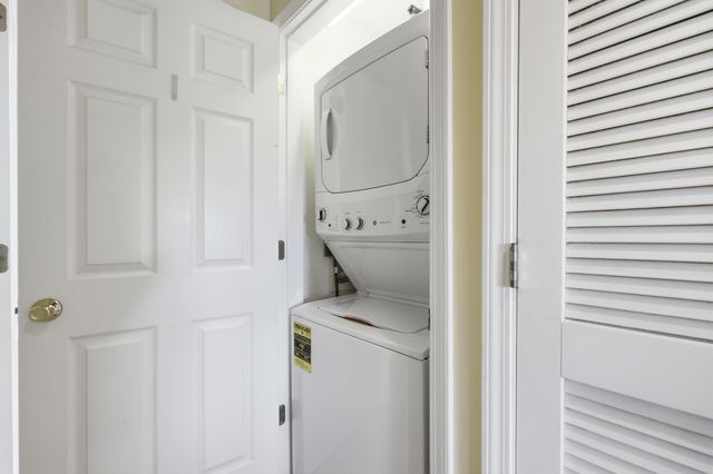 301 Shorehaven Dr., North Myrtle Beach, SC 29582