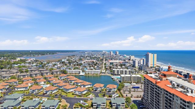 301 Shorehaven Dr., North Myrtle Beach, SC 29582