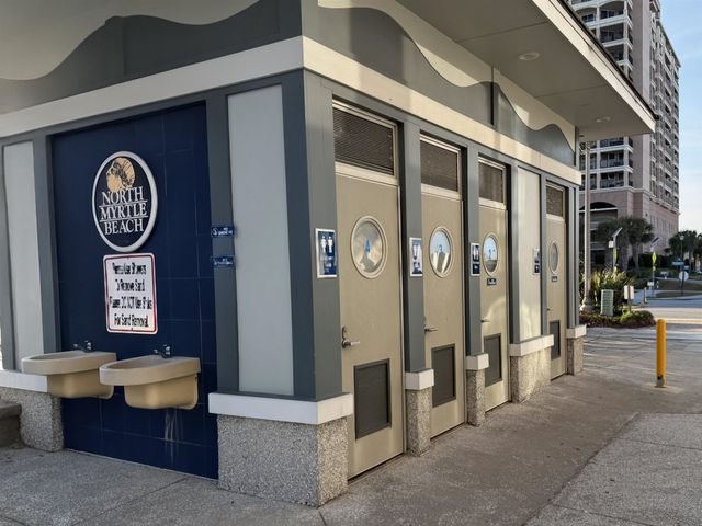 301 Shorehaven Dr., North Myrtle Beach, SC 29582