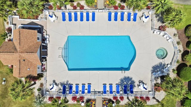 301 Shorehaven Dr., North Myrtle Beach, SC 29582