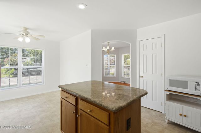 25 Fort Lee Drive, Manahawkin, NJ 08050
