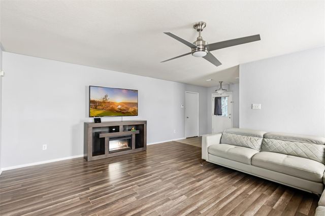 8138 Chancewood Lane, Humble, TX 77338