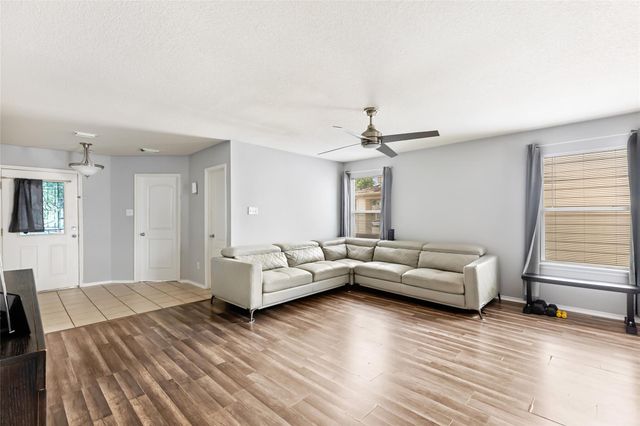 8138 Chancewood Lane, Humble, TX 77338