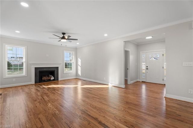 4632 Pinehill Drive, Pfafftown, NC 27040