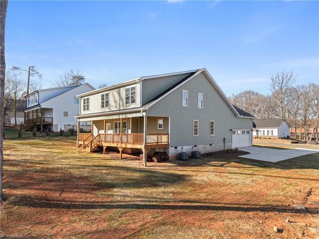 4632 Pinehill Drive, Pfafftown, NC 27040