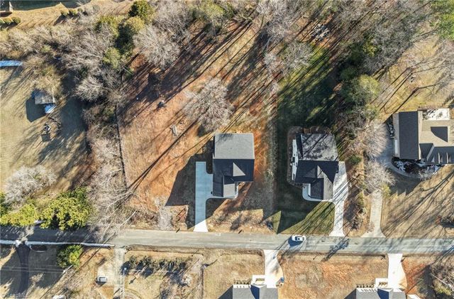 4632 Pinehill Drive, Pfafftown, NC 27040