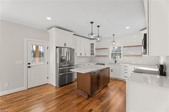 4632 Pinehill Drive, Pfafftown, NC 27040