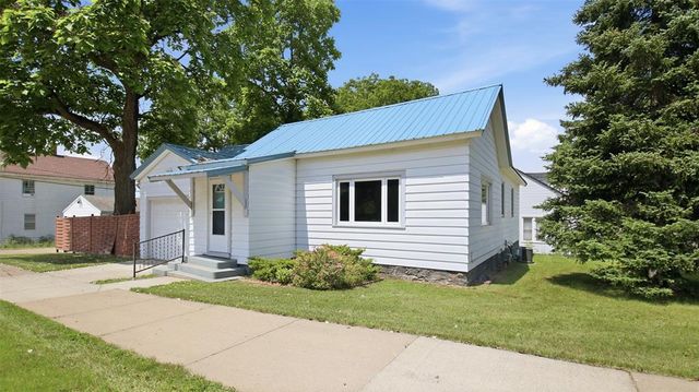 222 E Grand Avenue, Chippewa Falls, WI 54729
