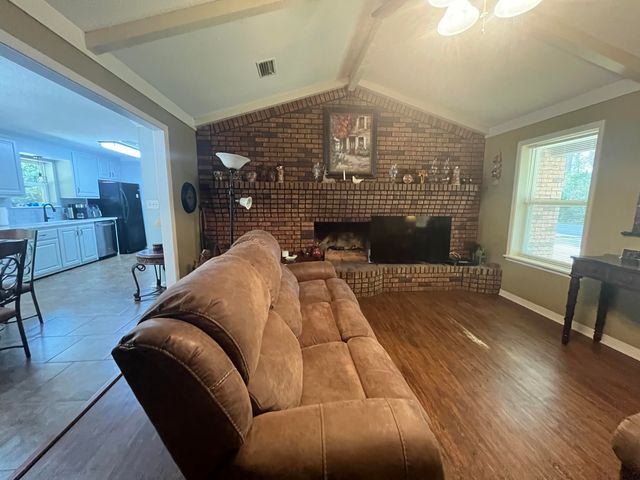 100 Mozingo Dr., Petal, MS 39465