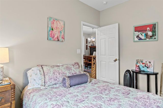 112 Hillcrest Street, Jonesville, NC 28642