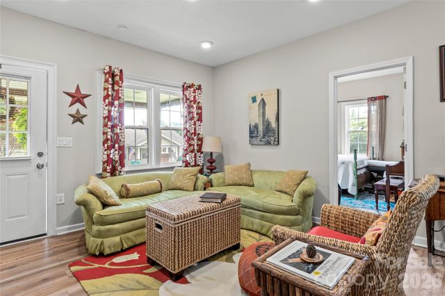 112 Hillcrest Street, Jonesville, NC 28642