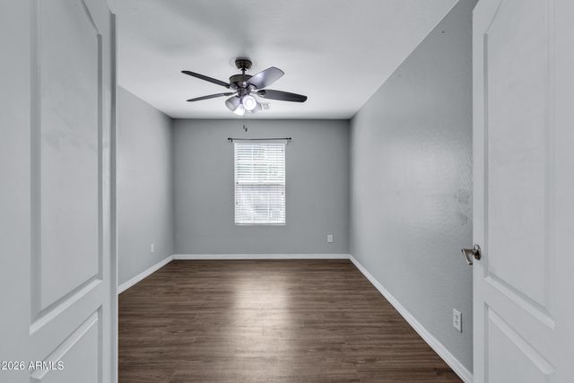 907 S HENRY Lane, Gilbert, AZ 85296