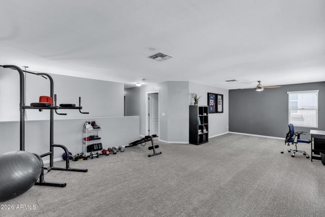 907 S HENRY Lane, Gilbert, AZ 85296