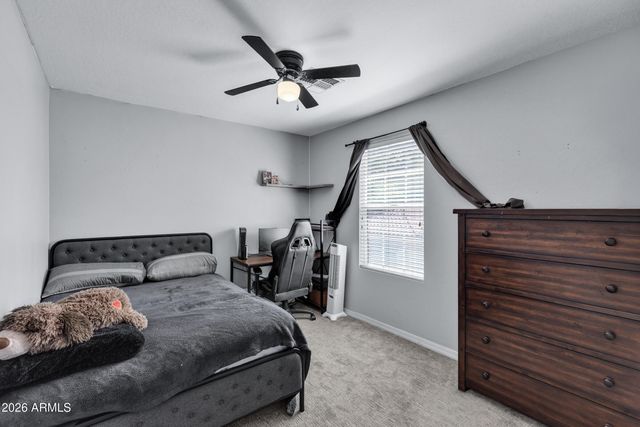 907 S HENRY Lane, Gilbert, AZ 85296