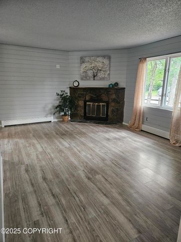 201 Bunn Street, Anchorage, AK 99508