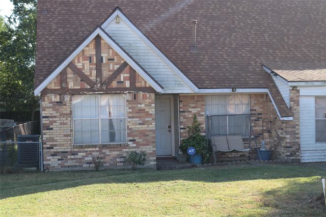 17002 Hall Shepperd Road, Houston, TX 77049