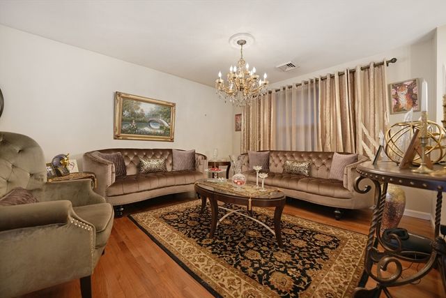 65 Cross Road, Dartmouth, MA 02747