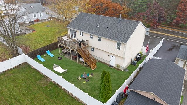 65 Cross Road, Dartmouth, MA 02747