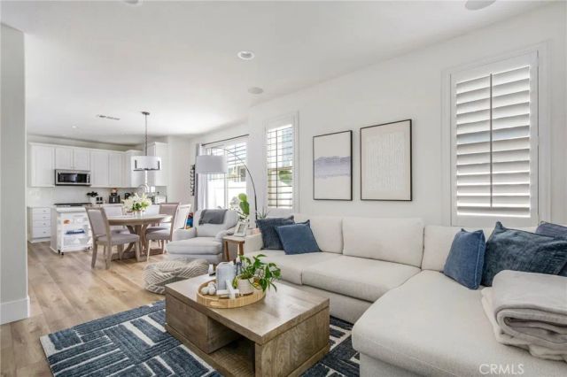 24 Thorp Spring, Ladera Ranch, CA 92694