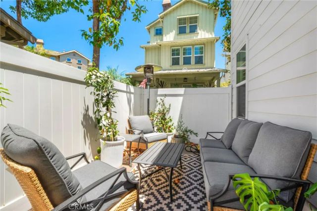 24 Thorp Spring, Ladera Ranch, CA 92694
