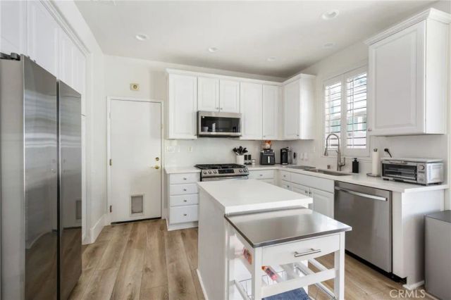 24 Thorp Spring, Ladera Ranch, CA 92694