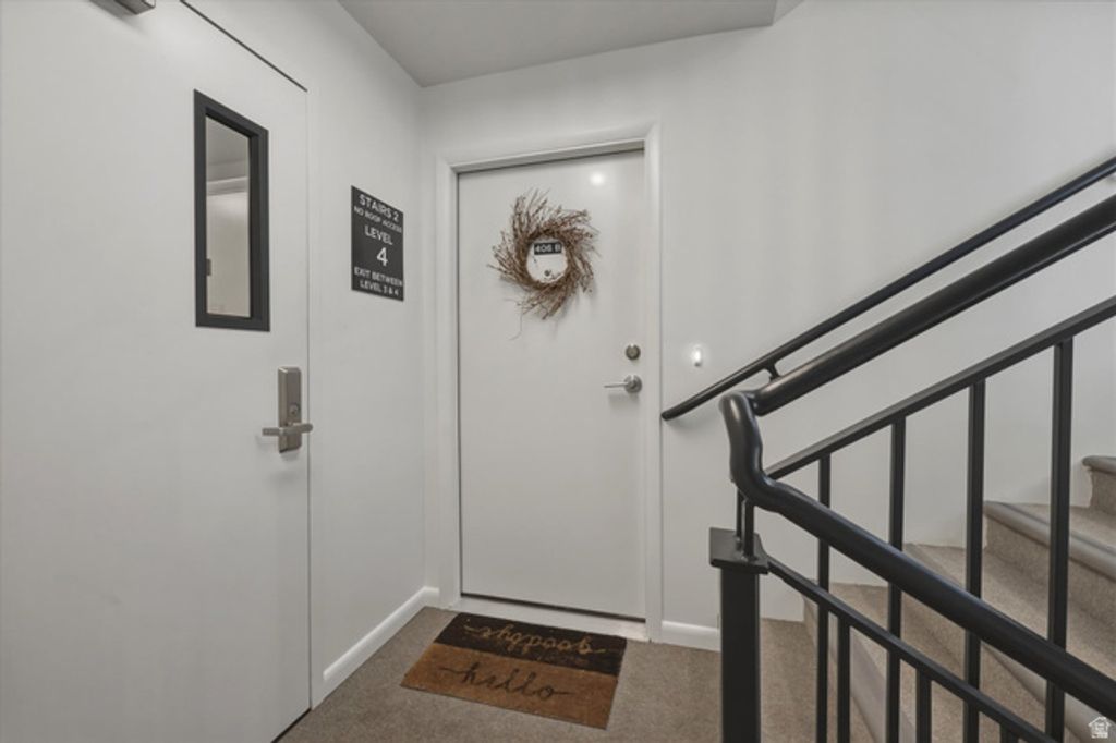 Image 3 of property listing at 1032 E 400 S #406 B, Salt Lake City, UT 84102
