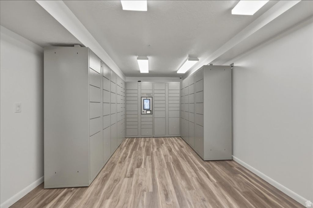 Image 21 of property listing at 1032 E 400 S #406 B, Salt Lake City, UT 84102