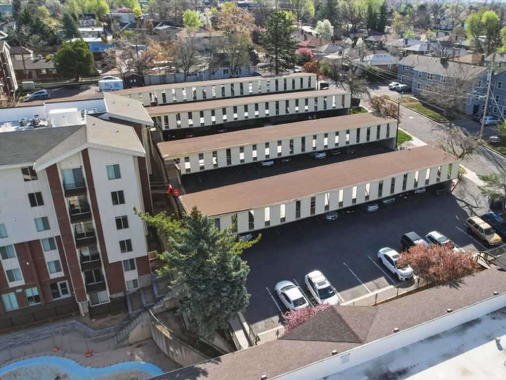 Image 28 of property listing at 1032 E 400 S #406 B, Salt Lake City, UT 84102