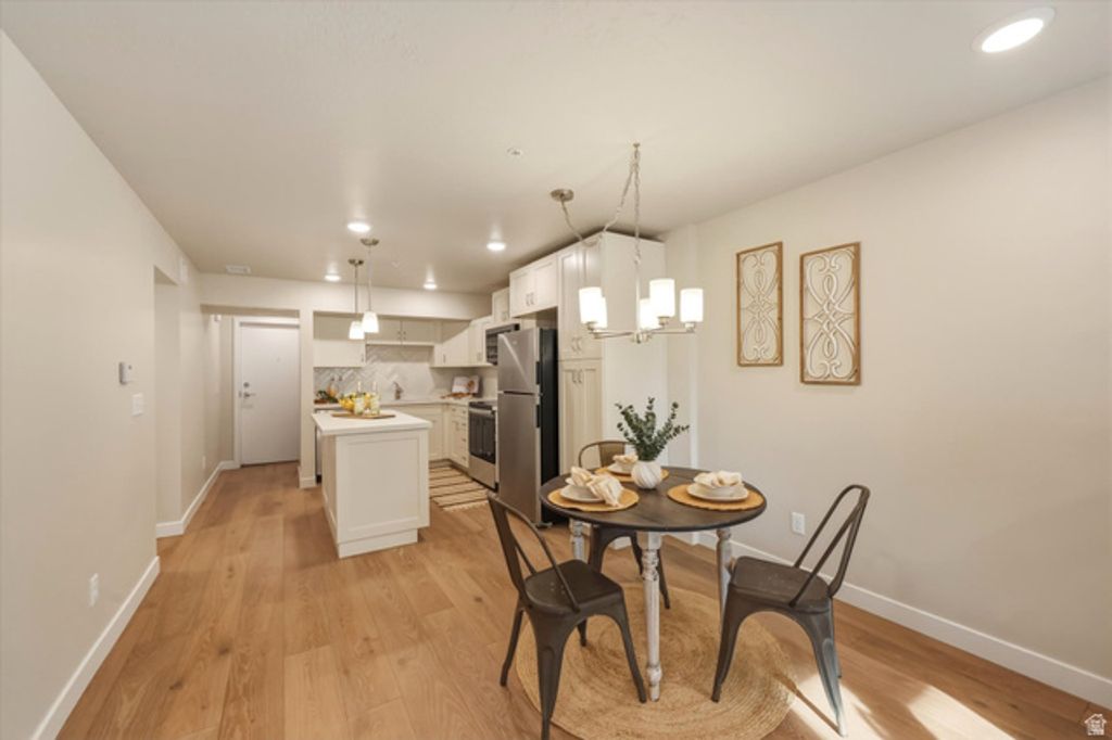 Image 6 of property listing at 1032 E 400 S #406 B, Salt Lake City, UT 84102