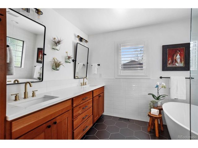 585 S Emerson St, Denver, CO 80209
