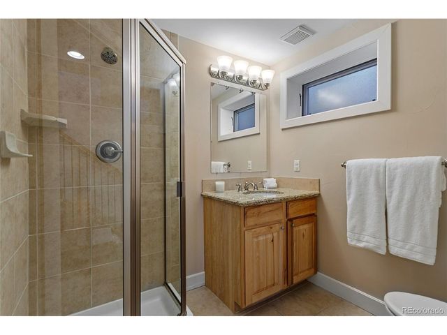 585 S Emerson St, Denver, CO 80209