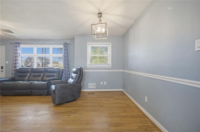 2709 Cedar RD, Chesapeake, VA 23323