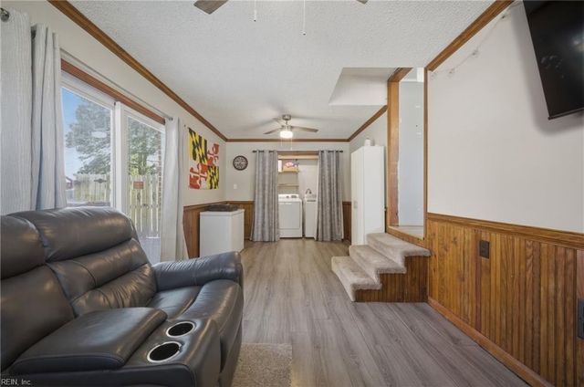 2709 Cedar RD, Chesapeake, VA 23323