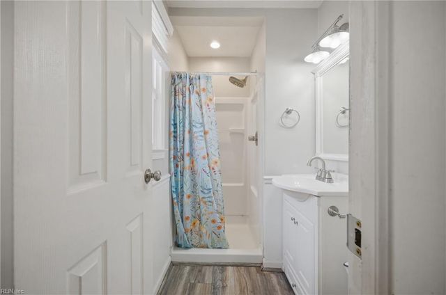 2709 Cedar RD, Chesapeake, VA 23323