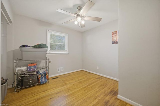 2709 Cedar RD, Chesapeake, VA 23323