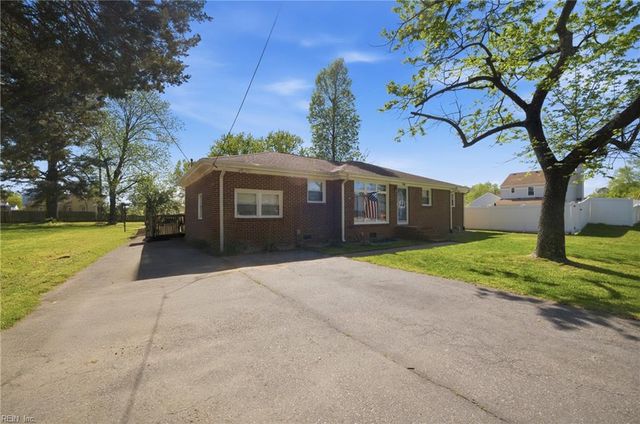 2709 Cedar RD, Chesapeake, VA 23323