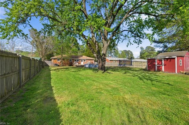 2709 Cedar RD, Chesapeake, VA 23323